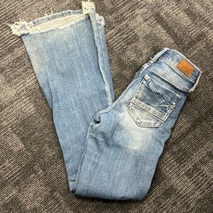 BKE Buckle exclusive Jeans Flare size 10 girls, regular length
